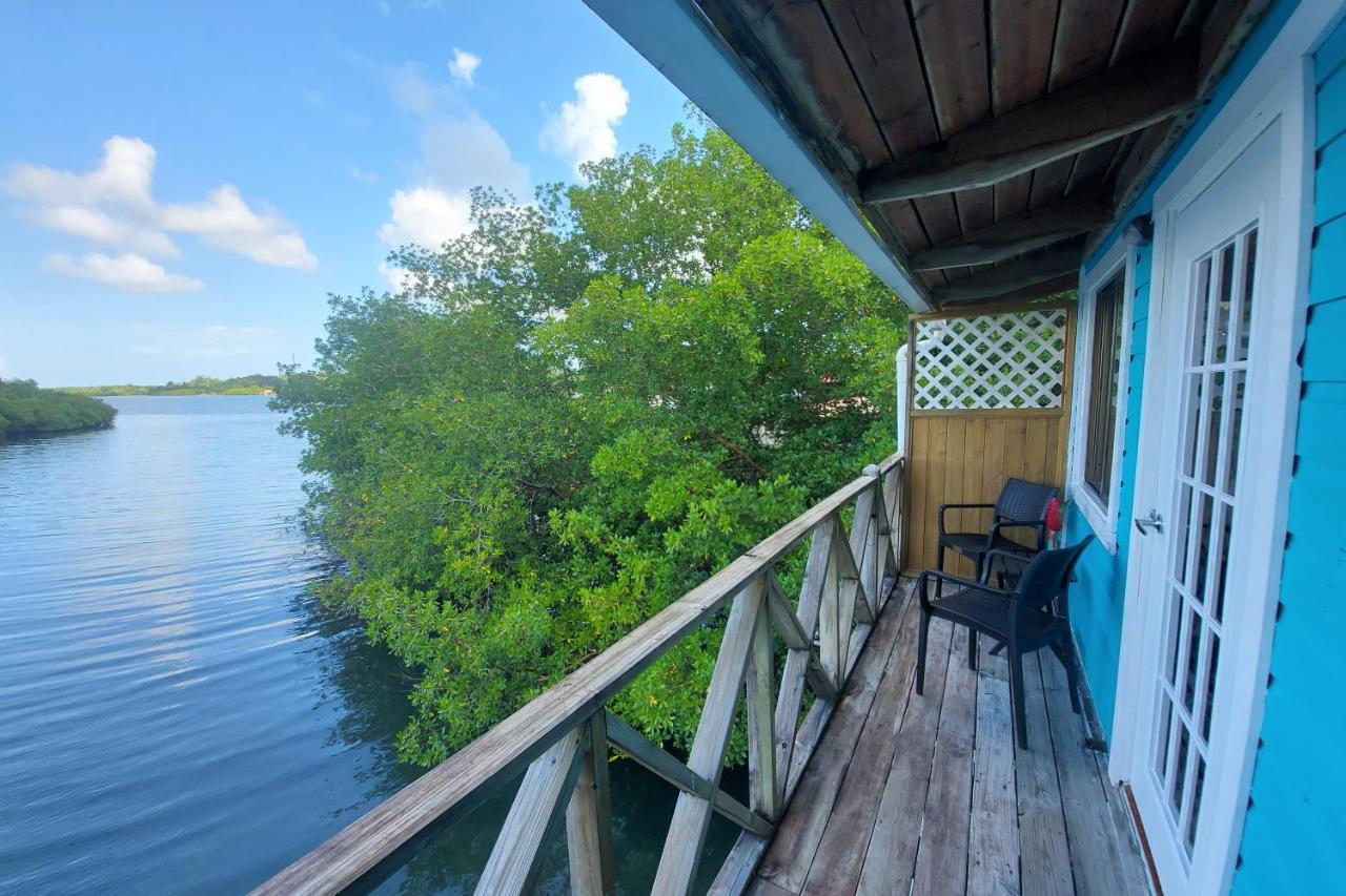 The Sunsetter Bed & Breakfast Bocas Town Bagian luar foto