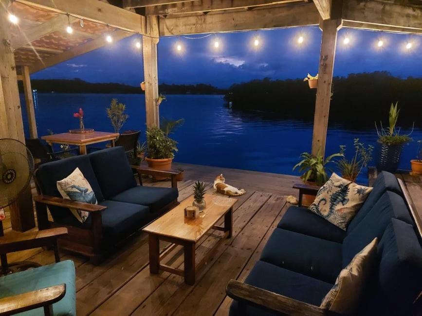 The Sunsetter Bed & Breakfast Bocas Town Bagian luar foto